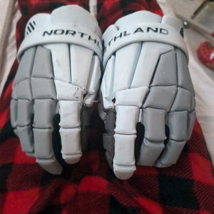 Elev8 lacrosse team issued Northland gloves