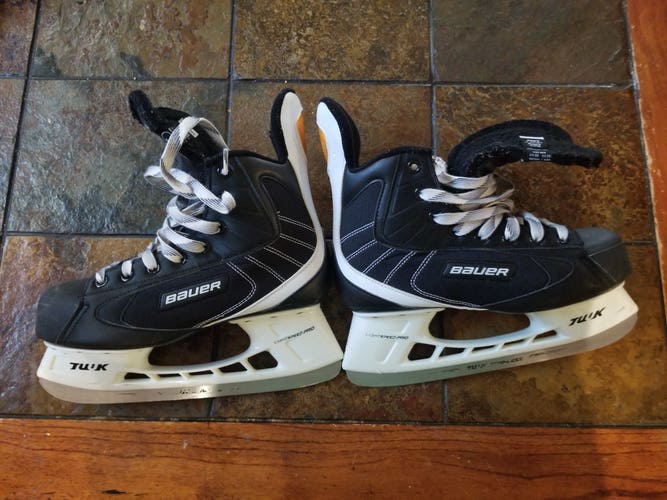 Bauer Hockey Skates Flexlite 2.0 Skate 6R US Size 7.5 Eur 40.5 Super Clean