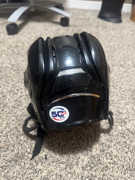 Like New Medium Bauer Re-Akt 150 Helmet Pro Stock (Used)