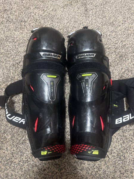 Intermediate NAHL Bauer Vapor 13" Shin Pads Pro Stock (Used)