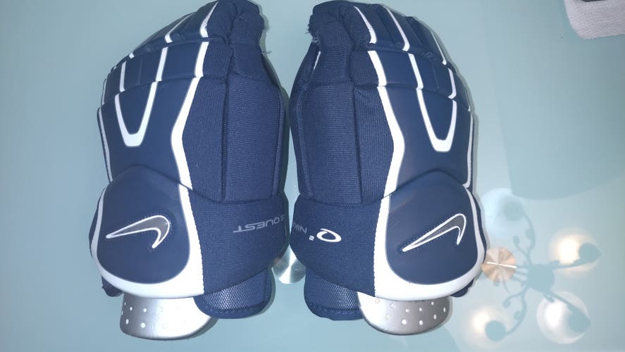 Nike Quest 2 hockey gloves blue/ white