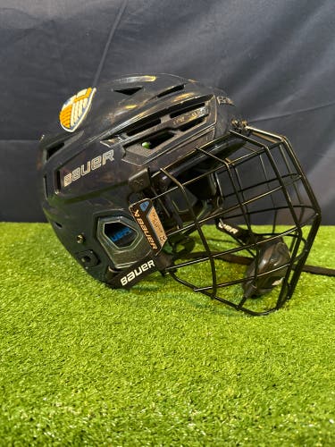 Small NCAA Issue Bauer Re-Akt 155 Pro Stock Helmet Combo w/ Small Black Bauer II Cage (Used)