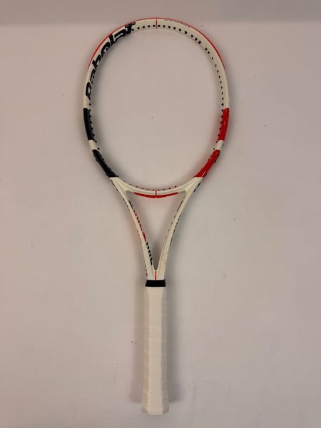 Babolat Pure Strike 18x20 2020, 4 3/8 SMALL CRACK