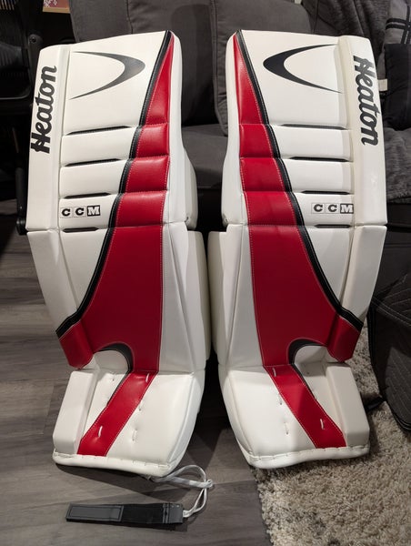 CCM Eflex 7.9 Heaton Goalie Leg Pads