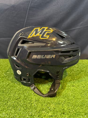 Medium NCAA Issue Pro Stock Bauer Re-Akt 155 Helmet (New)