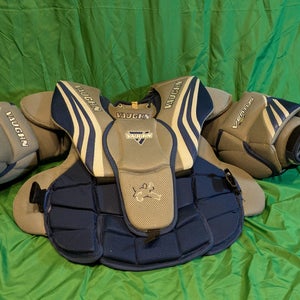 Junior Medium Vaughn Ventus SLR Goalie Chest Protector (Used)
