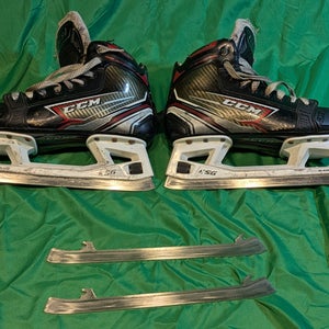 CCM FT460 Hockey Goalie Skates Regular Width 6.5 (Used)