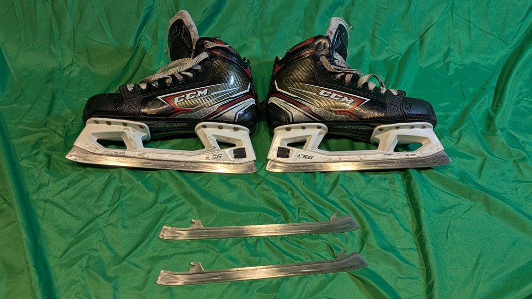 CCM FT460 Hockey Goalie Skates Regular Width 6.5 (Used)