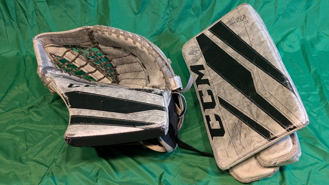 Junior CCM Extreme Flex III E3.5 (regular)