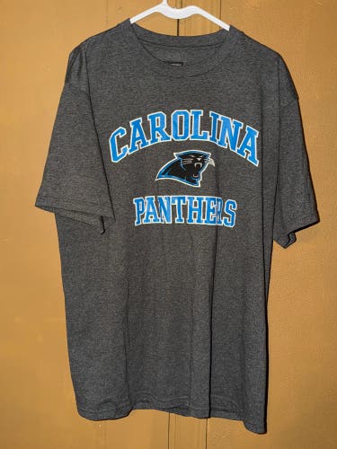 NFL Team Apparel Carolina Panthers Football Graphic T Shirt Mens Size Large Used