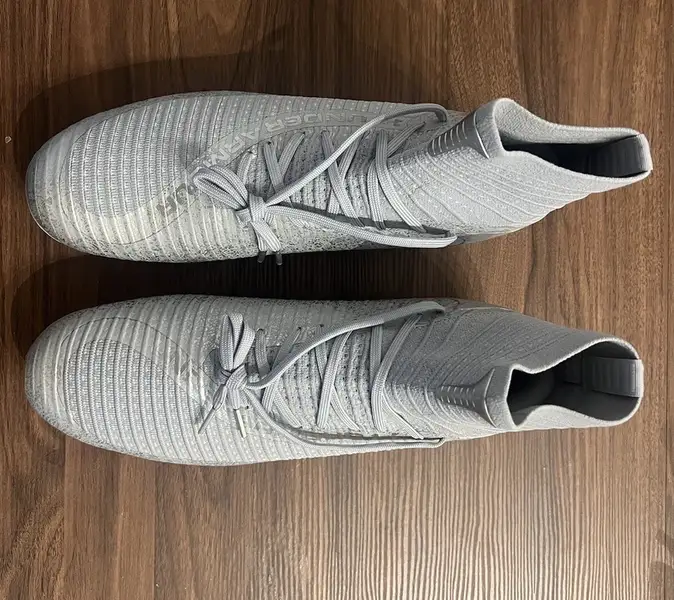 Under Armour Men UA Highlight 2 MC Knit Football Cleats  display picture 1