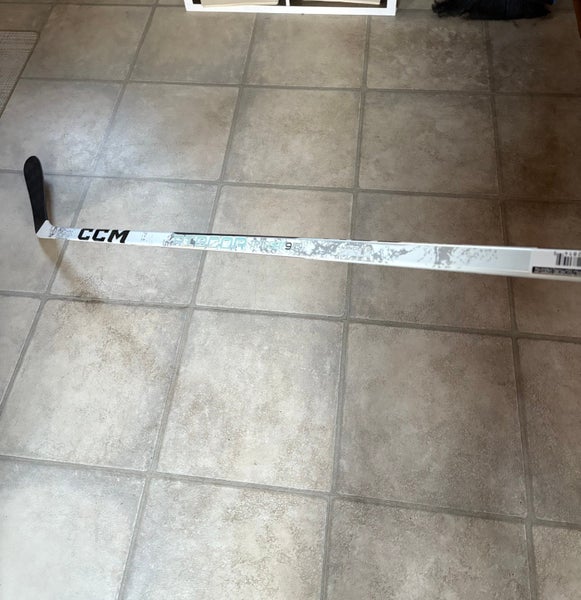 Intermediate CCM RibCor Trigger 9 Pro Right Handed Hockey Stick P92 Pro Stock (New)