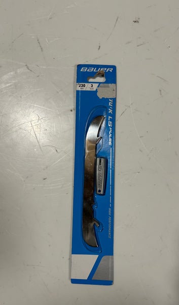 Brand New Bauer Pulse Size 3 
*Want Gone*