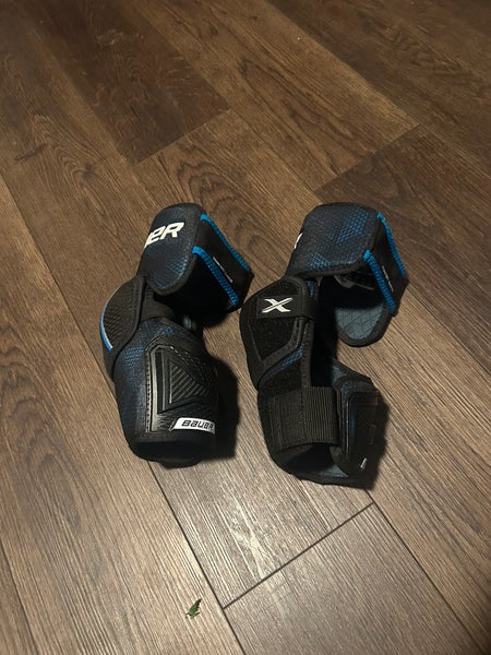Intermediate Large Bauer Bauer X Elbow Pads Like new