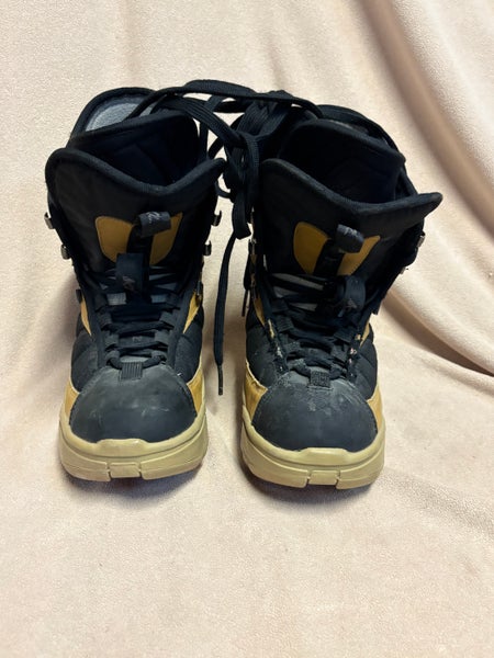 Women's Size M 8.0 (W 9.0) K2 Evlipse  Snowboard Boots (Used)