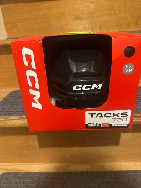 Medium CCM Tacks 720 Helmet (New)