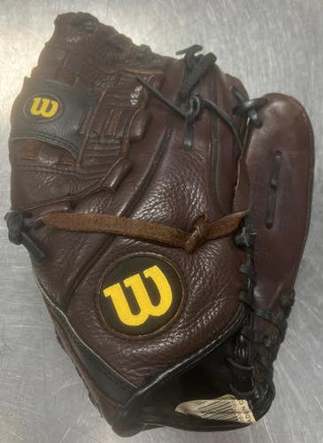 Used Wilson A710 BB/SB Glove RH Throw Brown 12" 11497-S000153785