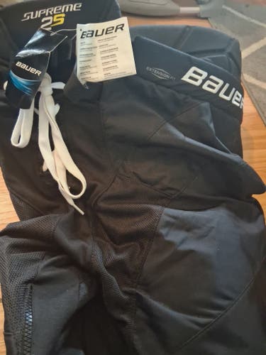 Men's Medium Bauer Supreme 2S Hockey Pants (New)