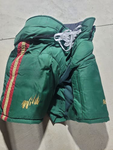 Large Senior Reebok Hockey Pants Pro Stock (Used)