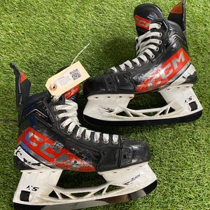 CCM JetSpeed FT6 Pro Hockey Skates | Senior 7 (Regular)
