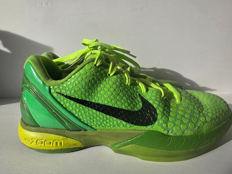 Nike Kobe Grinch Men's Size M 6.5