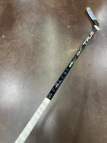 Senior True Catalyst 9X3 Hockey Stick Left Hand P88 77 Flex Chris Tierney Pro Stock (Used)