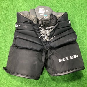 Intermediate Medium Bauer Elite Hockey Goalie Pants (Used)