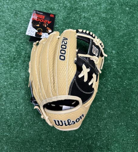 Wilson A2000 11.75" KBH13 Ke'bryan Hayes Model Infield Baseball Glove