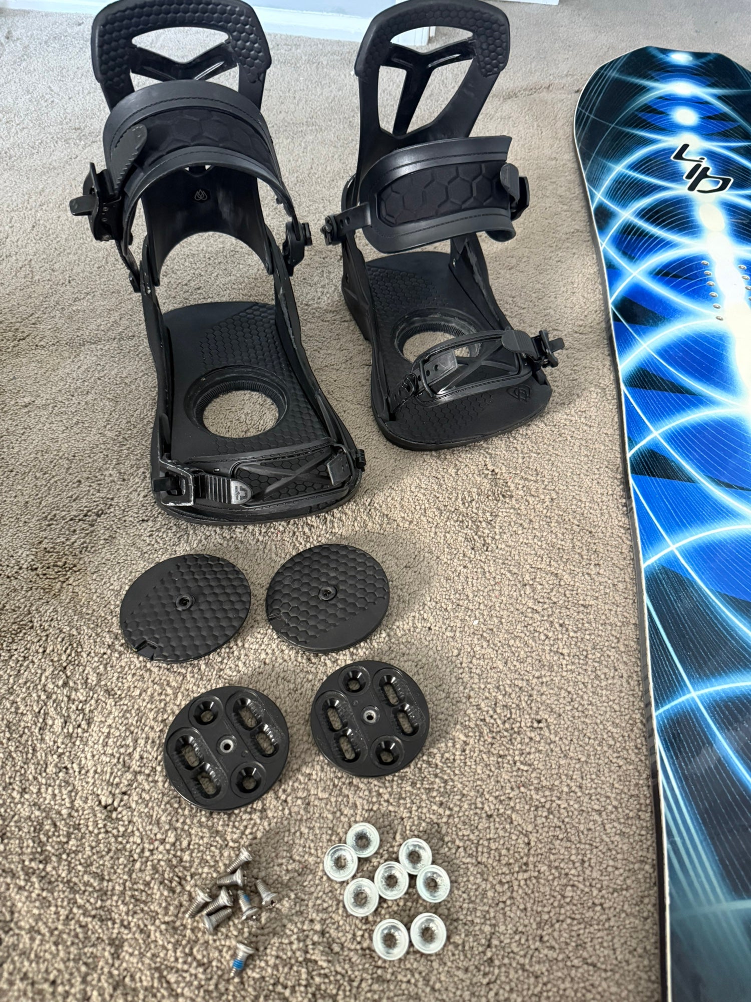 BURTON DRAGON SNOWBOARD SIZE 156 CM WITH BURTON LARGE BINDINGS