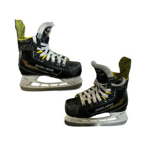 Used Bauer SUPREME M4 Youth Hockey Skate Youth 11.0 11873-S000226940