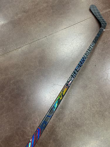 Intermediate Sher-Wood Rekker Legend Pro Hockey Stick Left Hand PP92 60 Flex (Used)