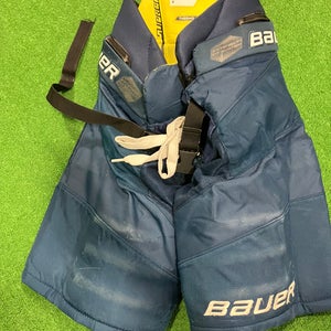 Junior Small Bauer Supreme 3S Pro Hockey Pants (Used)