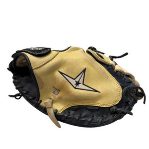 Used All Star CM3200SBT 33.5 RH Throw Catchers Mitt - Black And Tan  11835-S000201126