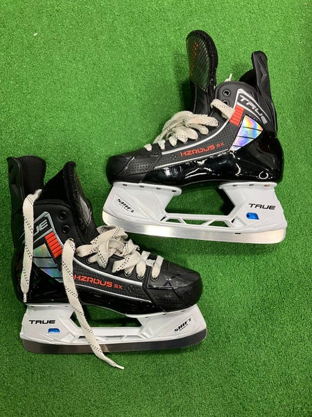 Senior True HZRDUS 5X Hockey Skates Regular Width 8.5 (New)