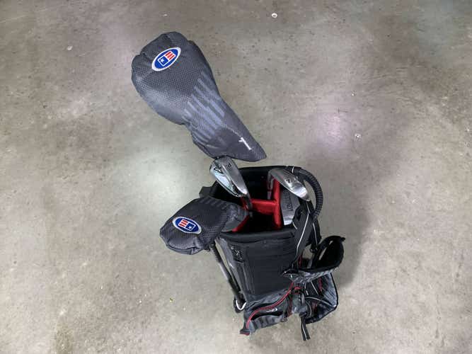 US Kids WT-10S Club Set Driver 4H 7 PW Putter WT-10 60 Graphite Junior RH + Bag