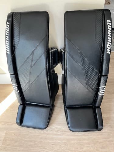 34" Warrior Ritual Pro G7 Goalie Leg Pads (Used)