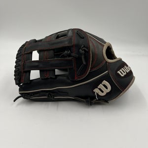 Wilson A2000 1799 12.75 Lefty Outfield Baseball Glove