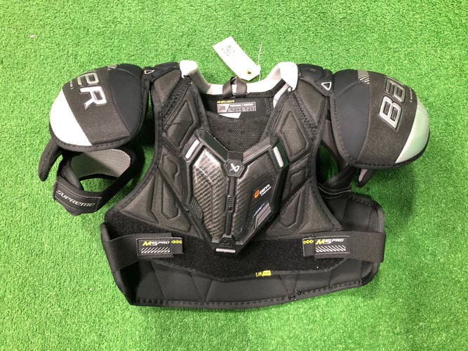 Medium Junior Bauer Supreme M5 Pro Shoulder Pads (Used)