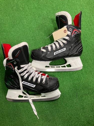 Intermediate Bauer Vapor X300 Hockey Skates Regular Width 6 (Used)