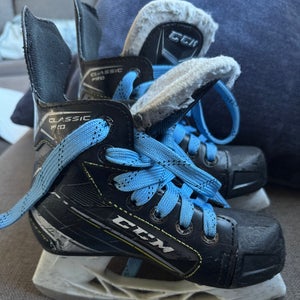CCM Tacks Classic Pro Hockey Skates Regular Width 12 (Used)