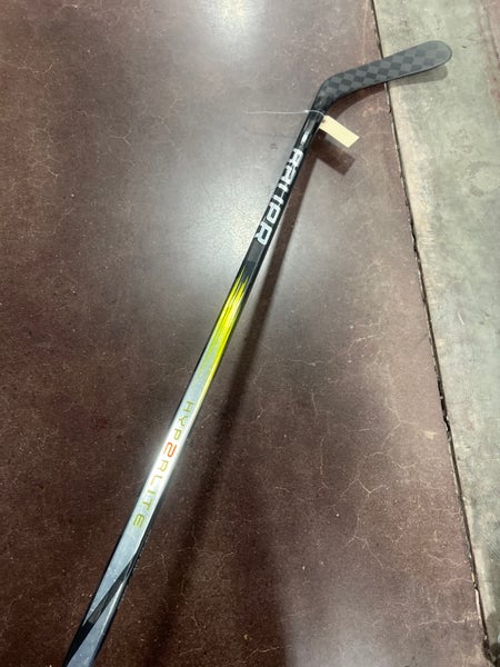 Junior Bauer Vapor Hyperlite 2 Hockey Stick Right Handed P92 40 Flex (Used)