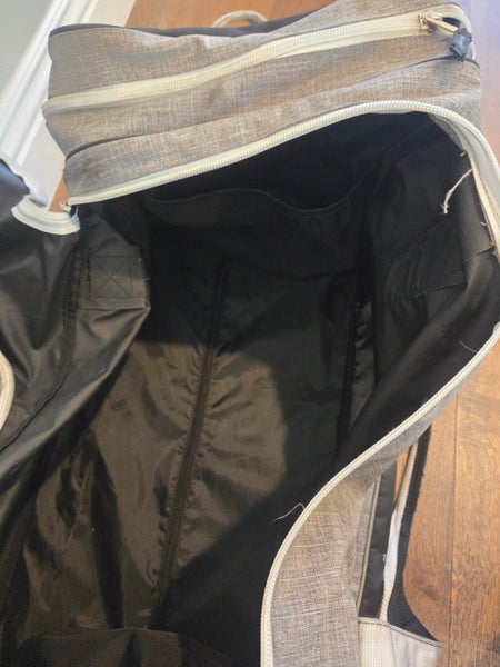 Grey and black Sherwood Rekker Junior (34") Wheeled Carry Bag (Used)