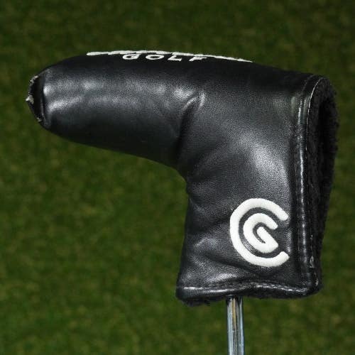 CLEVELAND BLADE PUTTER HEADCOVER HOOK & LOOP BLACK / WHITE ~ LOOK!!