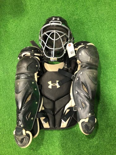 Youth Under Armour Victory Series Catcher's Set (Used)