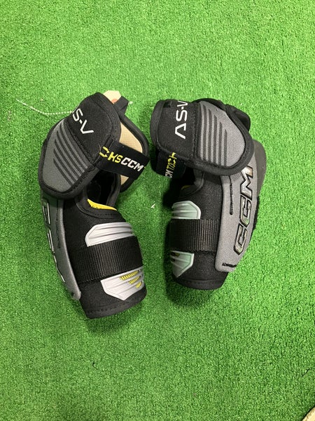 Junior Medium CCM Tacks AS-V Elbow Pads (Used)