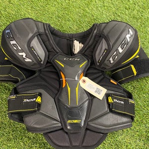 CCM Tacks 9080 Shoulder Pads | Small Senior