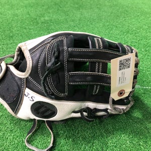 Wilson A2000 RH Softball Glove 12" (Used)
