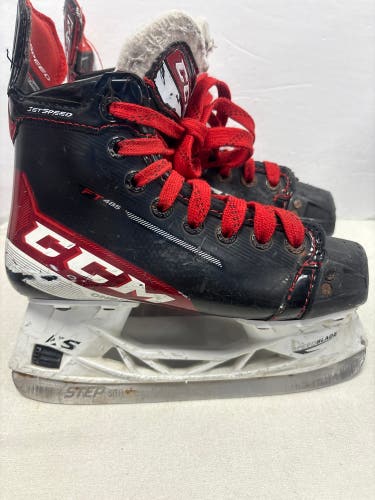 CCM JetSpeed FT485 Hockey Skates Regular Width Size 1.5 (Used)