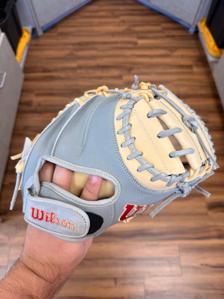 Wilson A2000 RH Catcher's Baseball Glove 33" PF33 Super Skin (New)