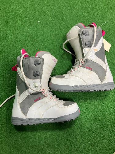 Women's 8.5 Burton Coco Snowboard Boots (Used)